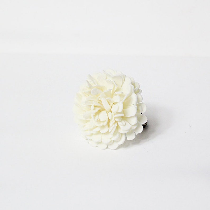 Big White Flower Ring Fluffy Ivory Daisy Ring for Mother Daughter Gifts under 20 Summer Jewelry Adjustable Ring Christmas Gift for Women image 5