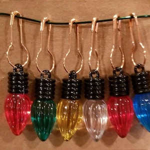 Christmas Light Bulb Stitch Markers / Progress Keepers