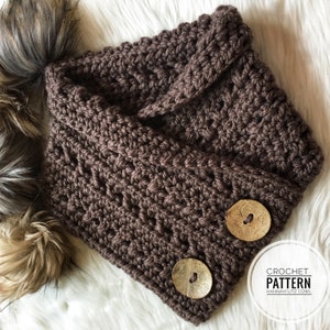 Crochet Hannah*Utz cowl pattern/Digital Download/PATTERN ONLY/collar cowl/Crochet cowl/coconut button/neck warmer/Triangle Scarf