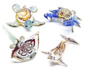 Aquarium Ornaments Glass Figurines Colorful Sea Life Turtle Dolphin Crab Stingray Murano Glass Mini Handmade Animal Figure Fish Tank, Set 4