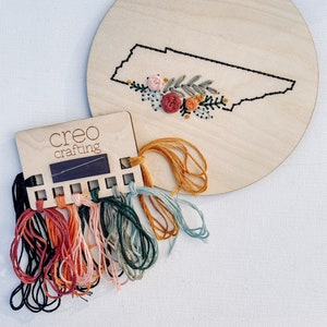 Wooden US State Embroidery Kit // DIY, craft kit, learn to embroider, girls night, gift