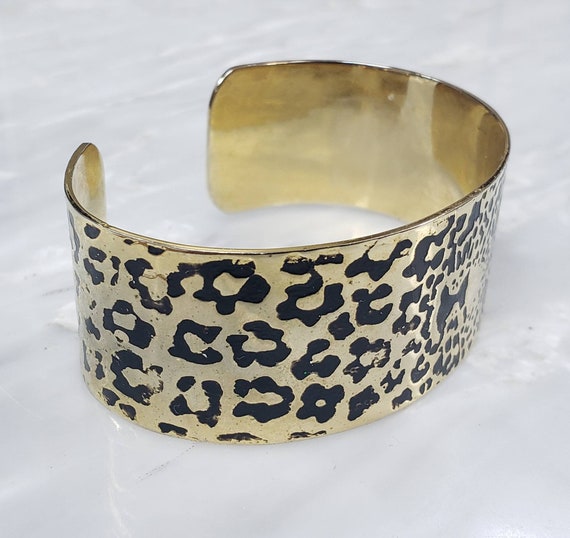 Vintage Gold Tone Cheetah Design Cuff Bracelet (E) - image 3