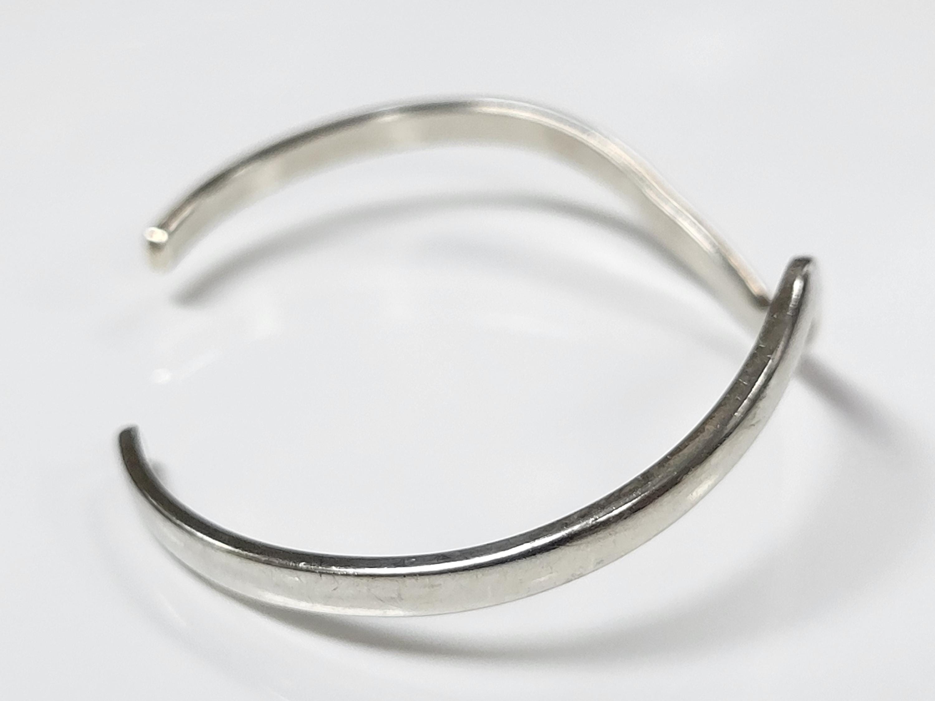 NEZ Sterling Silver Wavy Southwestern Cuff Bracelet Size