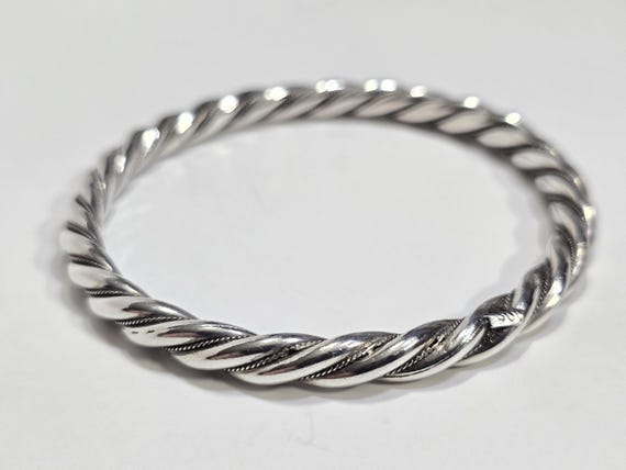 Vintage 900 Silver Twisted Stackable Bangle Brace… - image 1