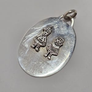 Vintage Sterling Silver Friends/ Siblings/ Brother Sister/ Oval Pendant