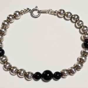 Armband van sterlingzilver en zwarte onyx kralen, maat 7,25 inch