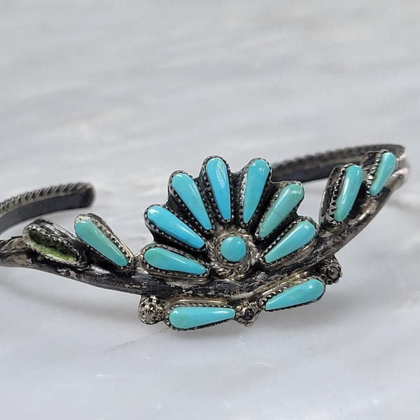 Zuni Sterling Silver Turquoise Needlepoint Cuff Bracelet SIZE 5.5 in (F21)