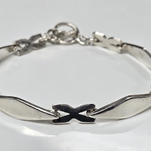 Vintage Sterling Silver X Link Toggle Clasp Bracelet 8 in