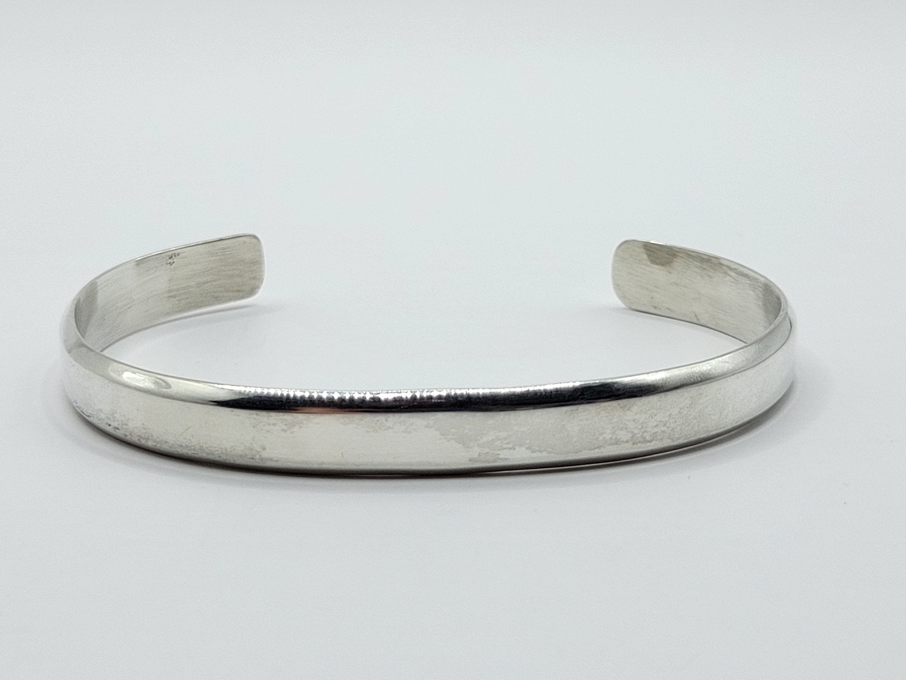 Vintage FAR Sterling Silver Smooth Cuff Bracelet Mexico Size Vintage FAR Sterling Silver Smooth Cuff Bracelet Mexico Size