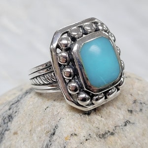 Sterling Silver Imitation Turquoise Ball Accents Ring size 6.75