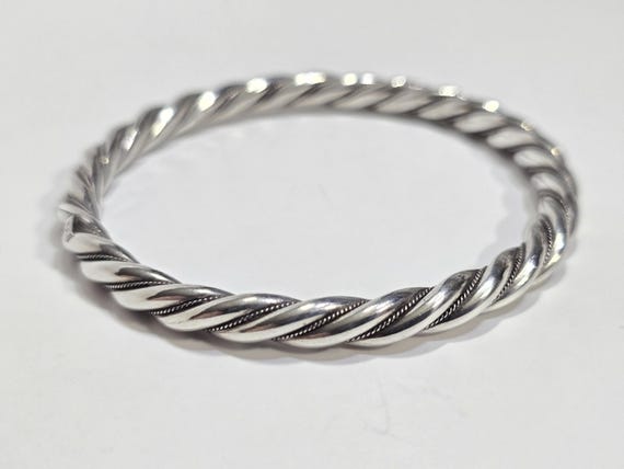 Vintage 900 Silver Twisted Stackable Bangle Brace… - image 2