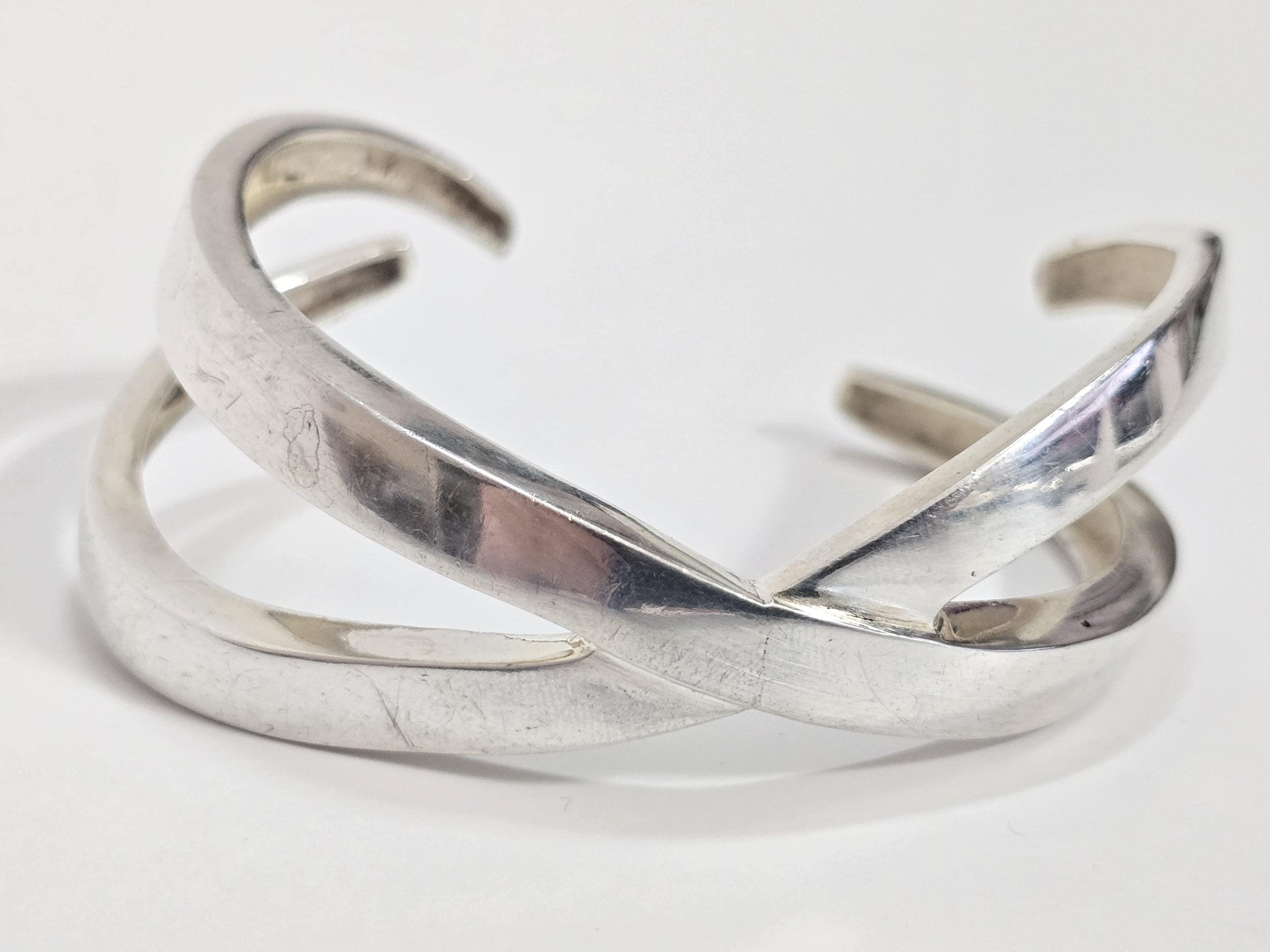 Tiffany & Co. Sterling Silver Paloma Picasso Graffiti X Cuff