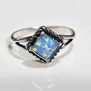 Vintage Sterling Silber südwestlicher synthetischer Opal Ring Größe 7
