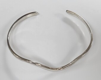 NEZ Sterling Silver Wavy Southwestern Cuff Bracelet Size