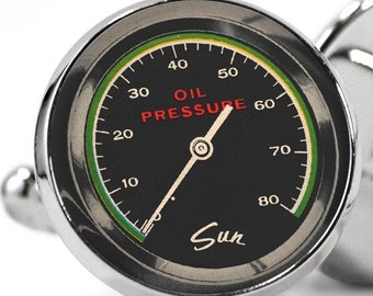 Vintage Chevy Chevrolet Oil Pressure Gauge photo keychain Rat Rod Gauge Pendant