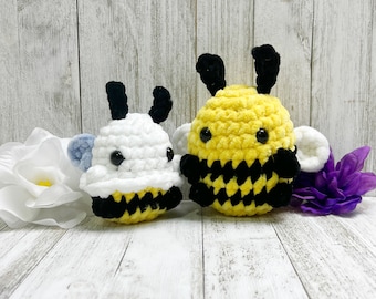 PDF PATTERN: No Sew Chonky & Skinny Sitting Bees with Boo-bee Mods Plushie Pattern | Crochet Plush Pattern | Amigurumi Pattern US English