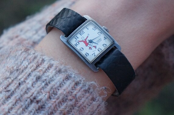 Vintage women's watch Slava,Сlassic ladies watch,W