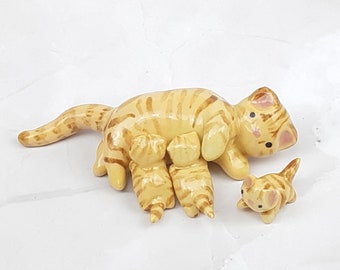 Miniature porcelain orange tabby cat with kittens, mama cat ceramic cat, collectible tan spot kitty cat figurine, terrarium, ready to ship