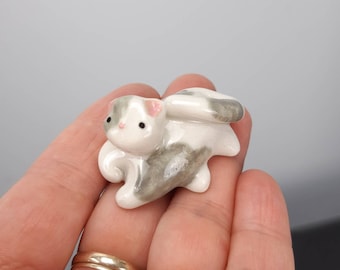 Miniature porcelain white grey kitty cat, wee ceramic cat, collectable white gray kitty cat figurine, terrarium, ready to ship