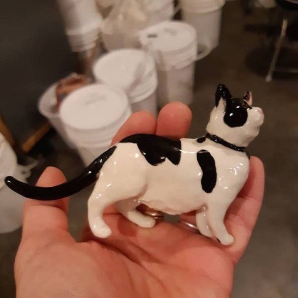 Custom order detailed porcelain cat pet portrait, custom miniature kitty, wee ceramic clay cat, kitten, porcelain cat collectable figurine