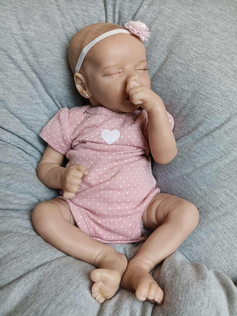 1 Muñeca Reborn PREMATURA de Terapia LISTO PARA ENVIAR, Set de Regalo: #TheahLeighAna, Niña Recién Nacida, Sueño, Maternidad, Ducha, Paquete, Cuerpo Alterado imagen 16