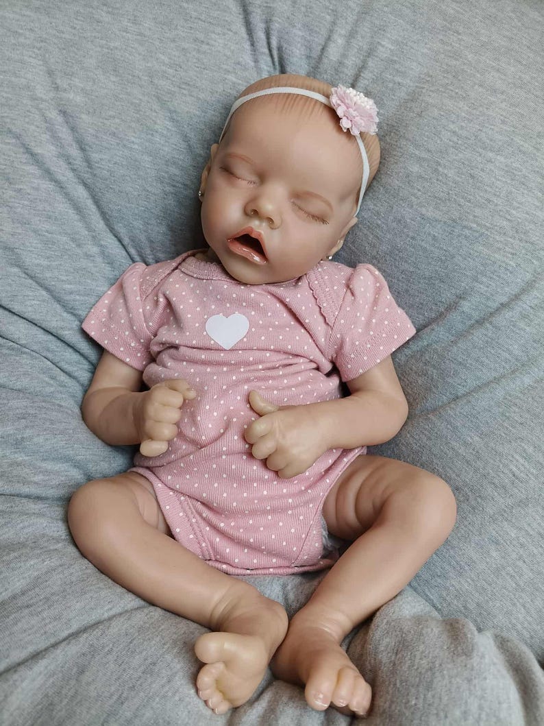 1 Muñeca Reborn PREMATURA de Terapia LISTO PARA ENVIAR, Set de Regalo: #TheahLeighAna, Niña Recién Nacida, Sueño, Maternidad, Ducha, Paquete, Cuerpo Alterado imagen 11
