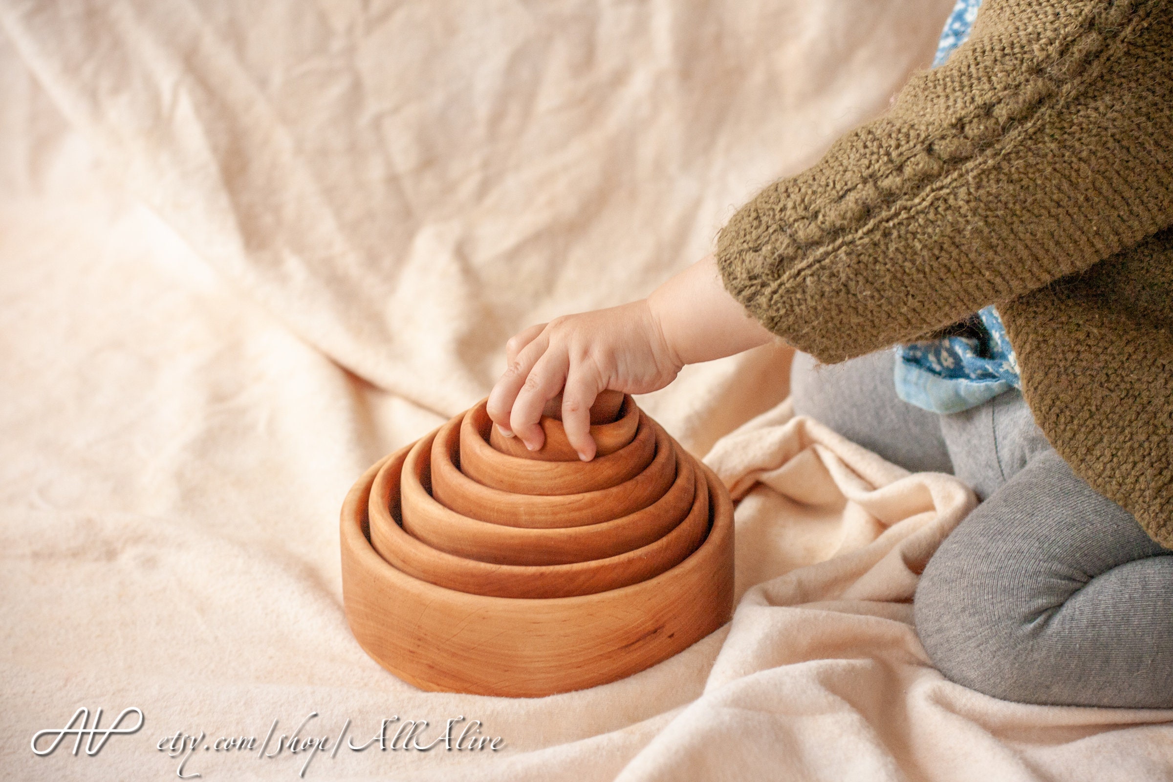 AllAlive - Etsy