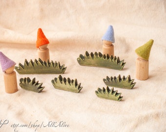 Wood Forest smaller toy set - Grass set - 6 pcs.- Wooden grass - Waldorf toys - Nature table - Home decoration set