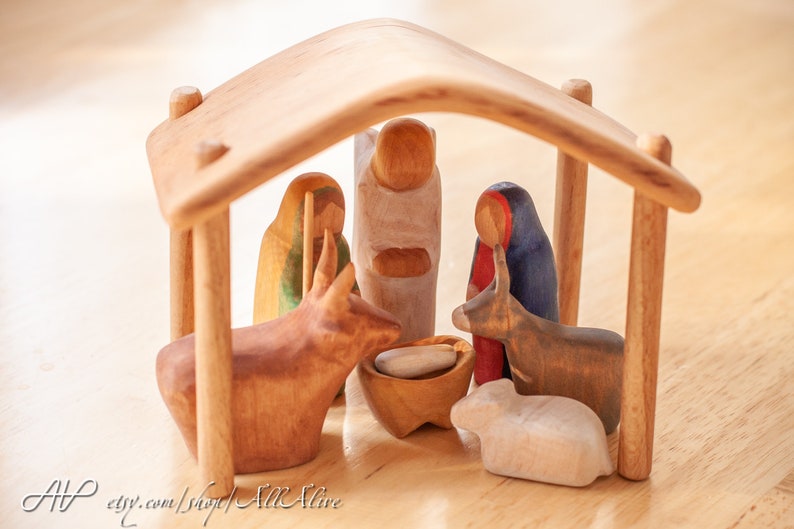 Nativity scene Advent decoration set Christmas celebration set Waldorf inspired traditional decor Maria, Joseph, baby Jesus, Angel image 3