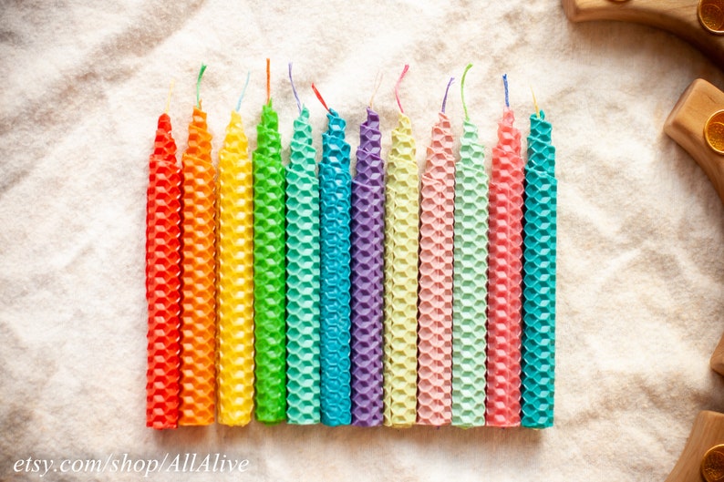 Waldorf inspired Multicolored candles set of 7-12-24-36 pcs natural bee wax candle Celebration ring Birthday Ring Advent Spiral holder 12 candles