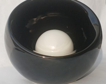 Jarrón de cerámica Ikebana italiano vintage de la era espacial, cuenco esférico de bola fusionada Bi Elle Pop Art de la década de 1970, decoración moderna de mediados de siglo en blanco y negro Mark