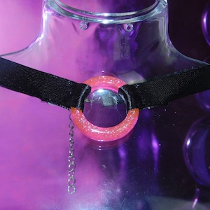 Classic Resin Ring Choker