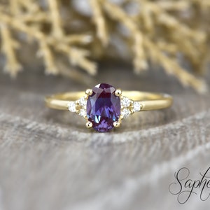 1.0 Ct Oval Cut Chatham Alexandrite Engagement Ring, Color-Change Alexandrite Cluster Ring, Alexandrite Wedding Ring, June Birthstone Ring