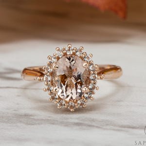 Oval Morganite Engagement Ring, Diamond Halo Morganite Wedding Ring, Morganite Bridal Ring, Morganite Gold 14k/18k Wedding Ring. Flower Ring