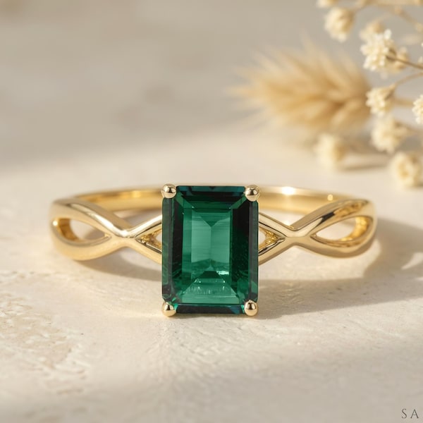 Grüner Smaragd Verlobungsring in 585 Roségold, 8 x 6 mm Smaragdschliff, Mai Geburtsstein Ring, Hochzeit Braut, Solitär Split Schaftring von Sapheena