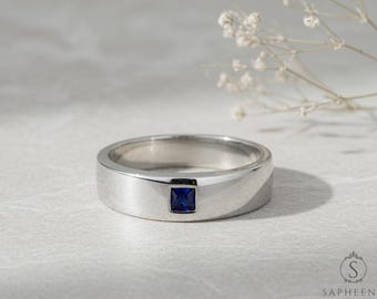 専用ページ Modern Men's Princess Cut Blue Sapphire Wedding Band in Solid Gold