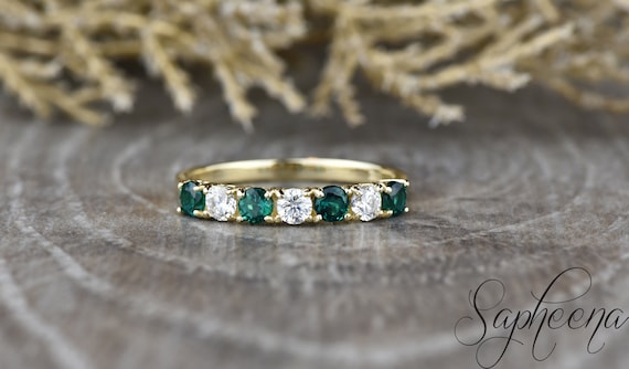 Emerald and Diamond Wedding Band Seven Stone Diamond moissanite