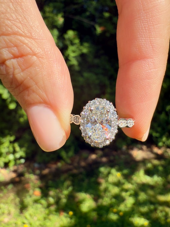 Lab Grown Oval Cut Halo Engagement Rings Vintage Halo Oval Cut