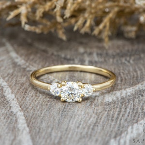 Moissanite past present future ring deals