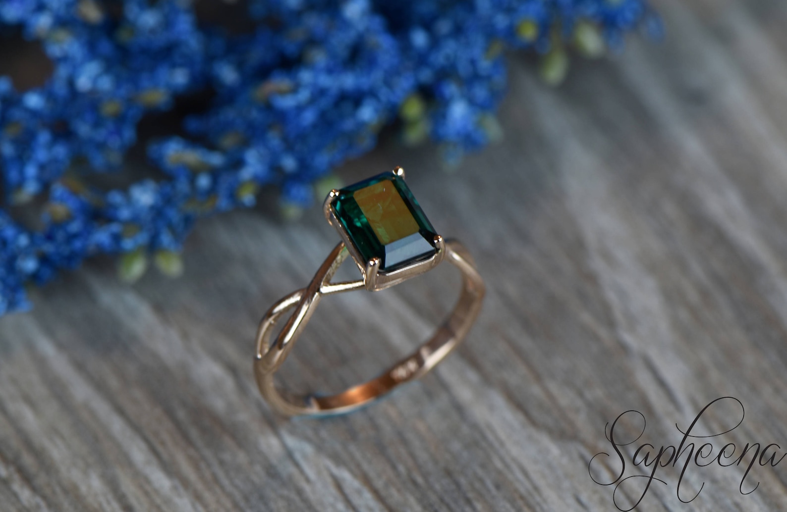 Green Emerald Engagement Ring in 14k Rose Gold 8x6mm Emerald Etsy