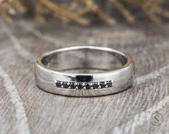 5mm Solid Gold Men's Band, Black Moissanite or Black Diamond Ring, Sleek and Minimalist Gold Band, Unique Wedding Ring for Him