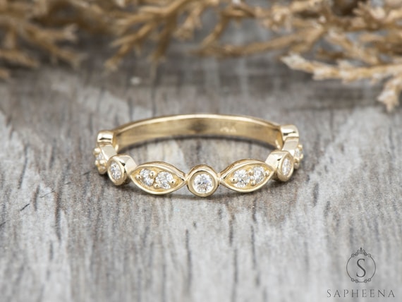 Scalloped Diamond or Moissanite Band • Dainty Bezel Wedding Ring