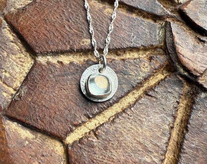 Dainty Aura Quartz Necklace – Handcrafted in Recycled Silver