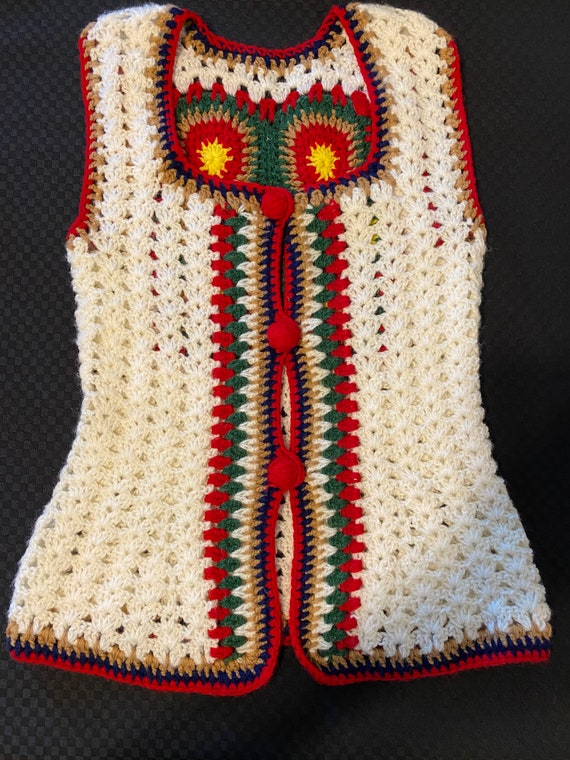 Vintage Crochet Vest/Retro Granny Square Pattern/S