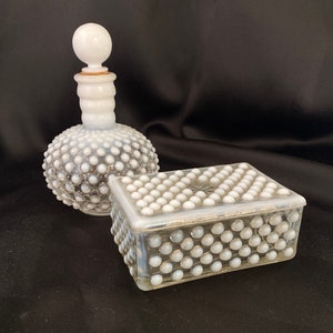 Fenton Moonstone Opalescent Hobnail Vanity Flacone di profumo/Scatola di sigarette/Vetro/Regalo