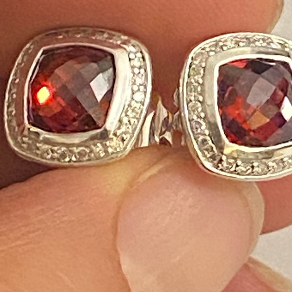 Pre owned David Yurman Albion Cable Earrings 7mmx7mm Garnet and diamonds
