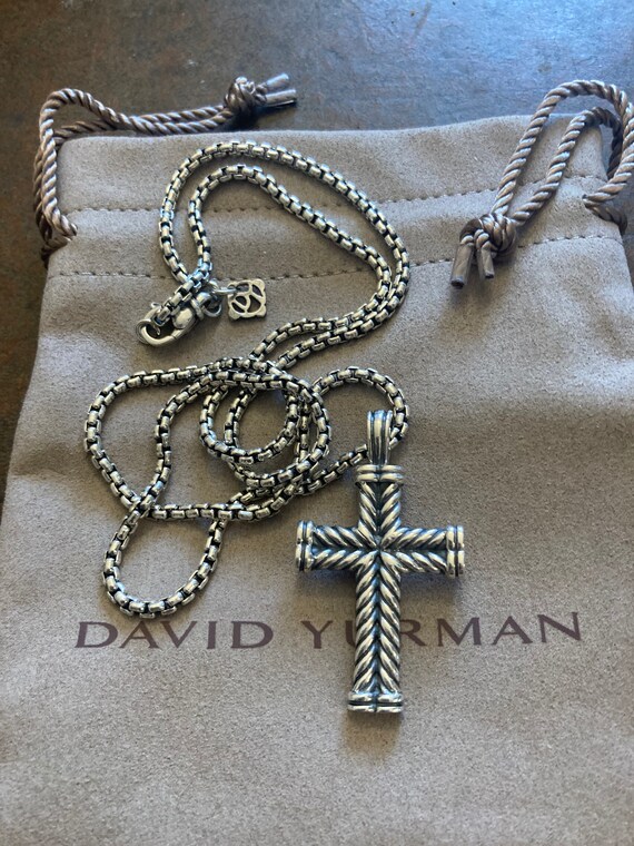 David Yurman PETITE Chevron Cross 