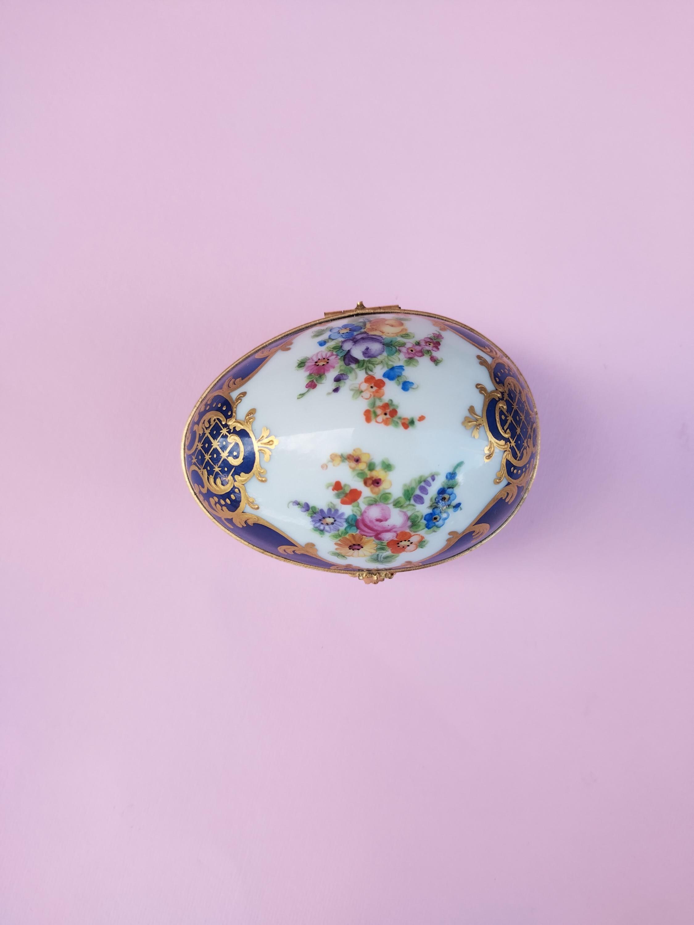 Tiffany & Co Le Tallec Hand Painted Porcelain Egg Trinket Box