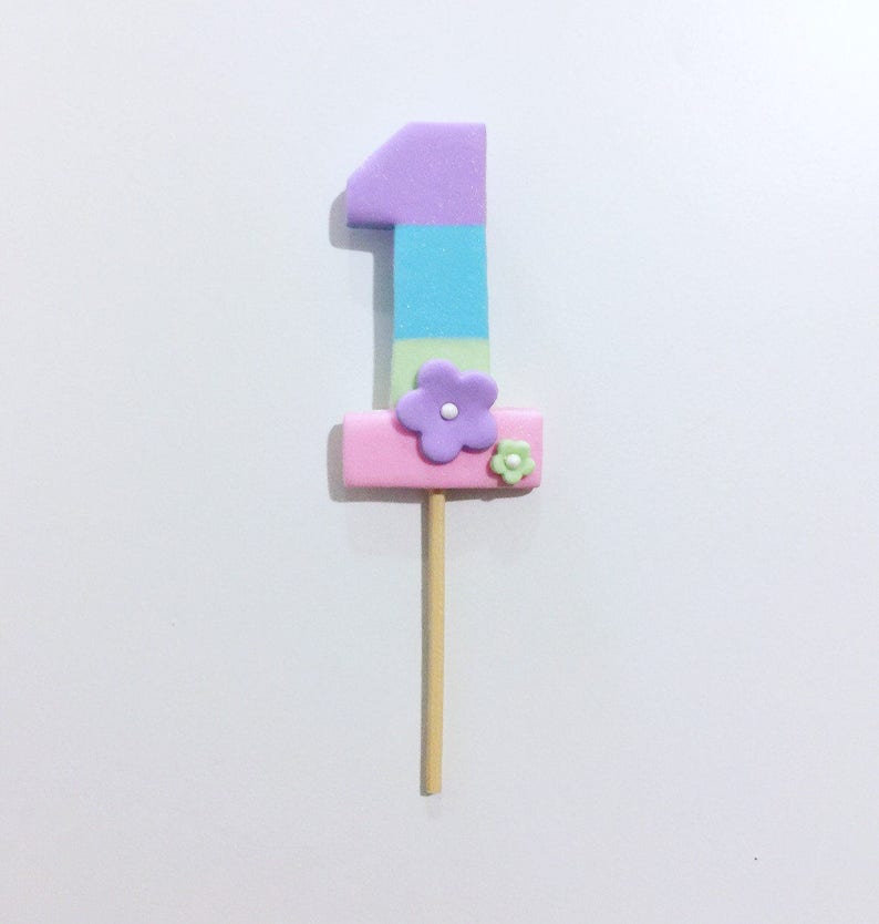 Unicorn, unicorn cake topper, girly, pink and purple, cake decorating, flowers, birthday, fondant toppers, handmade, first Birthday imagem 4