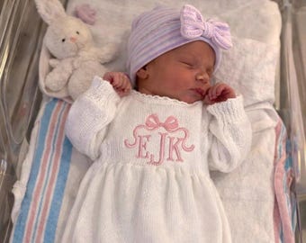 Personalized Going Home Outfit, Newborn 100% Cotton Knit Gown for Hospital Name Announcement